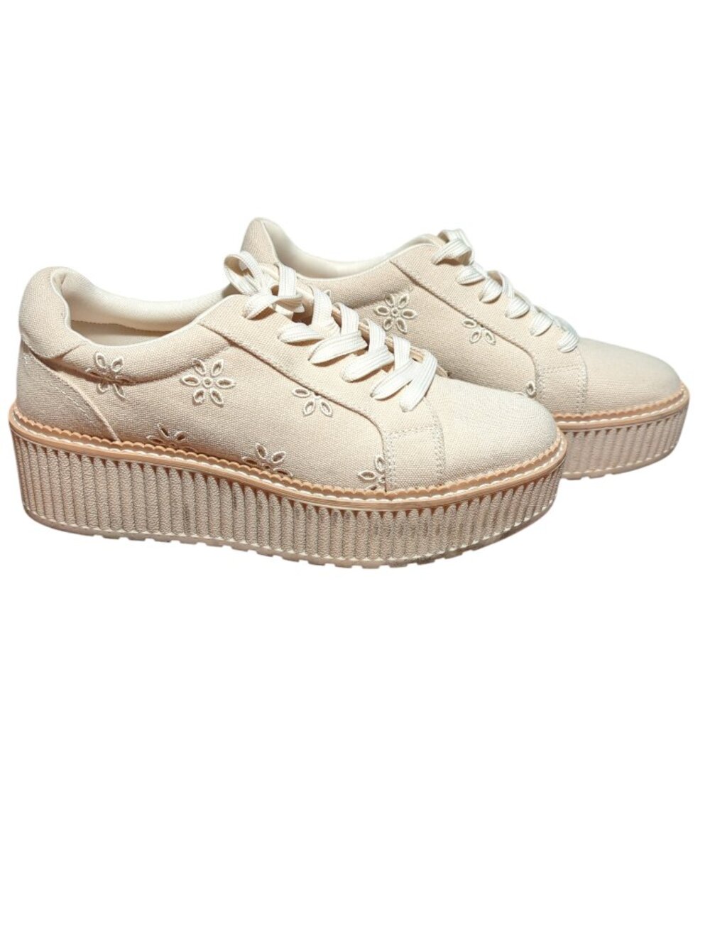 Dolce Vida Cream Floral Embroidered Platform Sneakers. Size 8.5